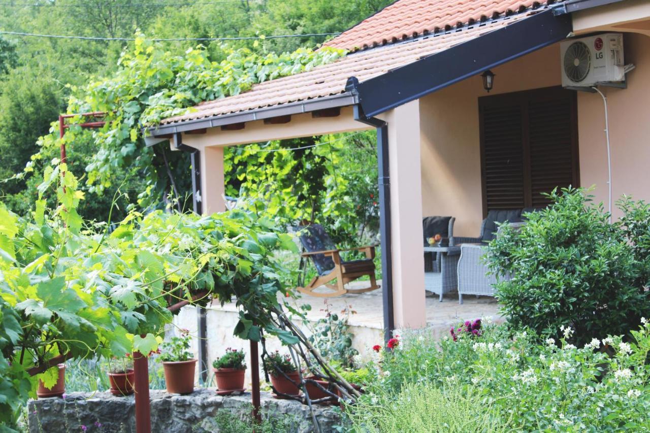 Holiday Home Gazevic Virpazar Εξωτερικό φωτογραφία